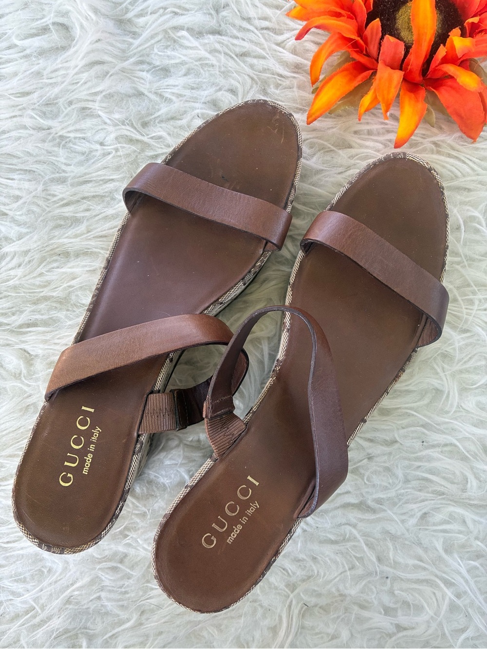 One day sale 🌺GORGEOUS VINTAGE GUCCI PLATFORM SANDALS🌺 - Picture 13 of 13